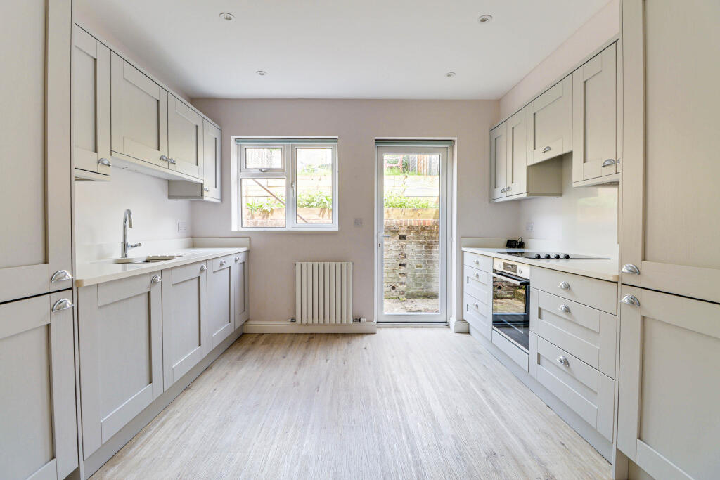 Additional image 3 of Lower Luton Road, Harpenden, Hertfordshire, AL5