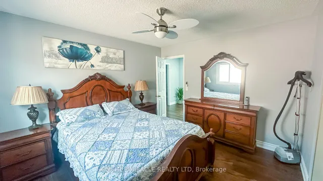 Additional image 34 of 52 Novella Pl