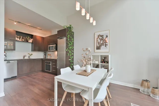 Additional image 17 of 500 Sherbourne St Unit 219