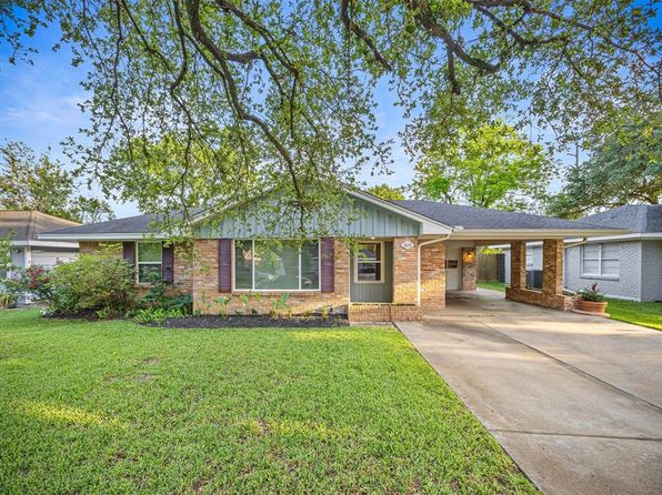 6031 Moonmist Dr, Houston, TX 77081