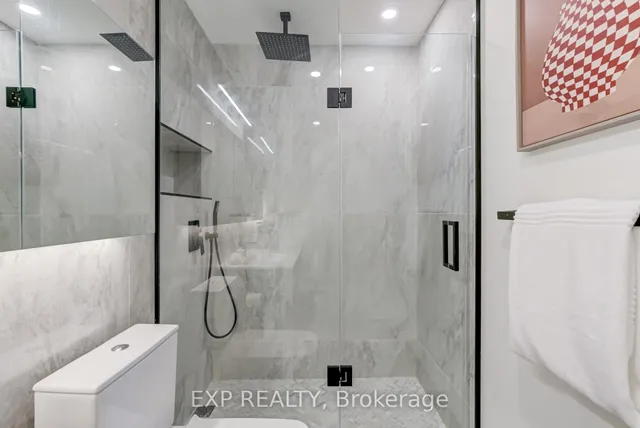 房产图片 21 - 56 Annie Craig Dr 单元 2304