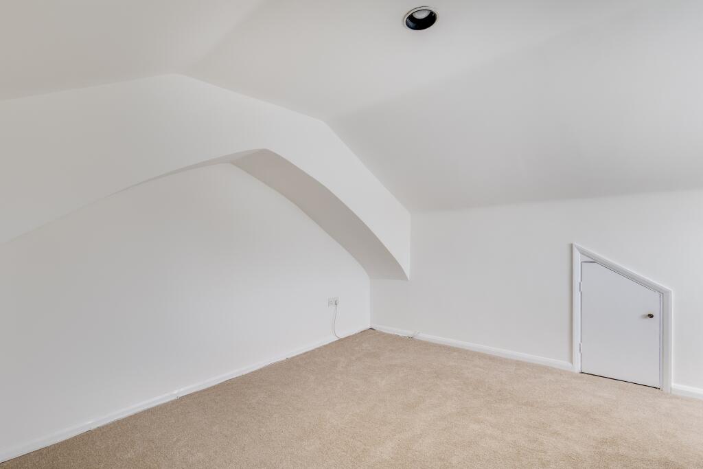 Additional image 11 of High Street, Welwyn, Herts, AL6