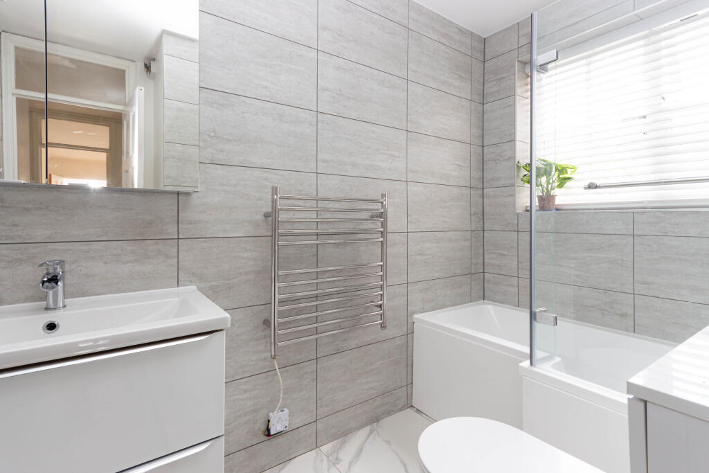 Additional image 5 of Westminster Court, St. Albans, Hertfordshire, AL1