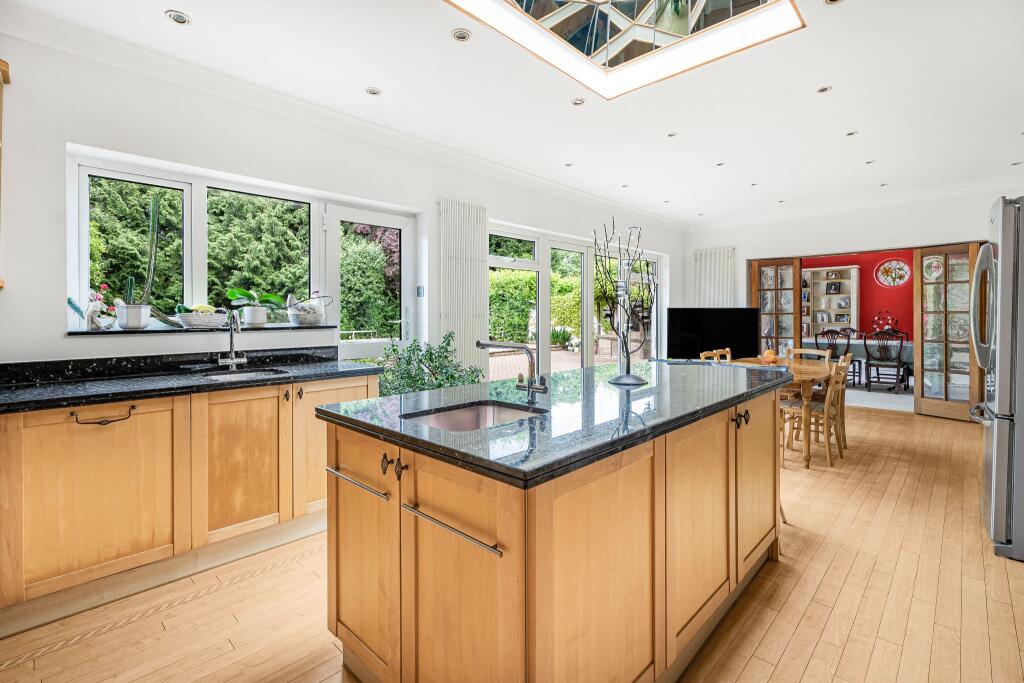 Additional image 7 of Pine Grove, Brookmans Park, AL9