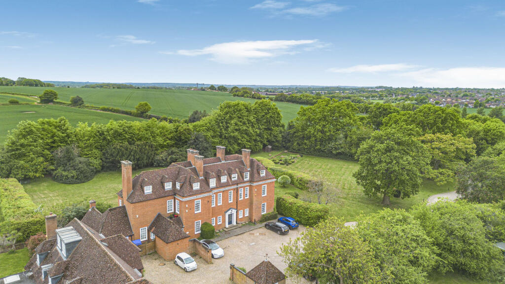 Additional image 23 of Fairshot Court, Woodcock Hill, Sandridge, St. Albans, Hertfordshire
