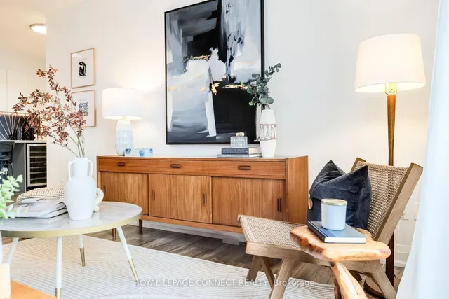 Additional image 6 of 2088 Lawrence Ave Unit 308