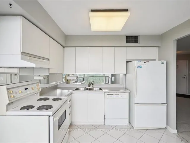 Additional image 15 of 10 Laurelcrest St Unit 910