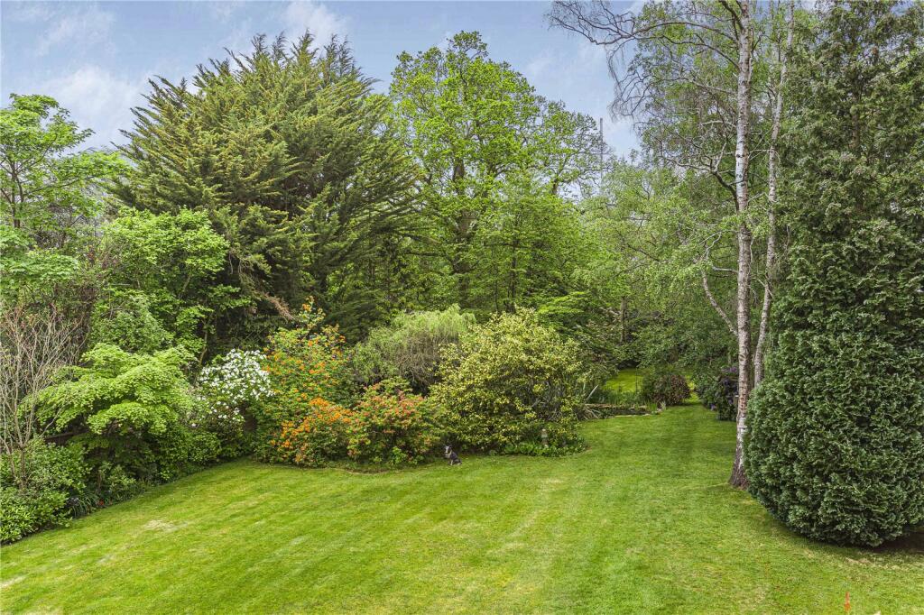 Additional image 40 of Kentish Lane, Brookmans Park, Hertfordshire, AL9