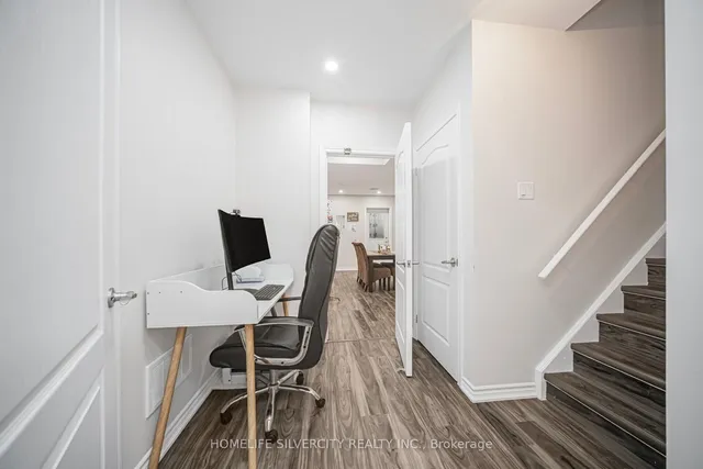 Additional image 36 of 51 Bucksaw St