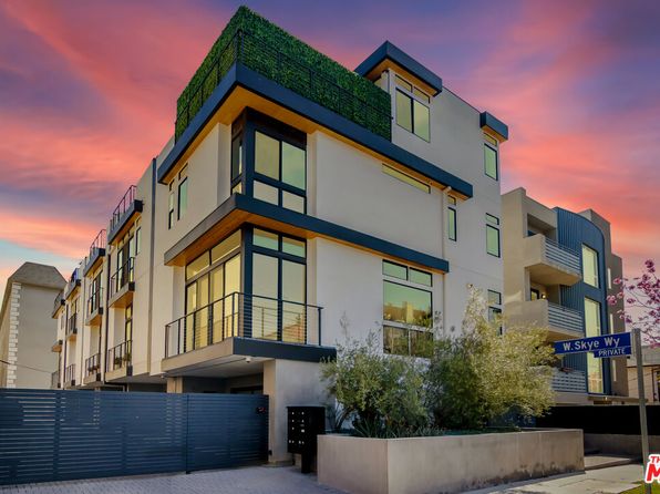 7582 W Skye Way, Los Angeles, CA 90046