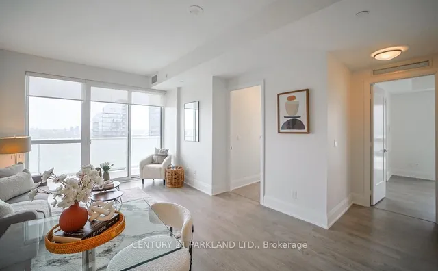 Additional image 12 of 101 Erskine Ave Unit 2207