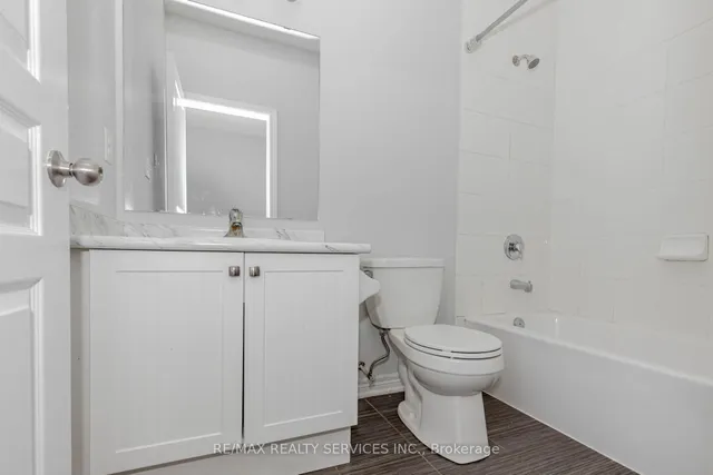 Additional image 39 of 17 Primo Rd