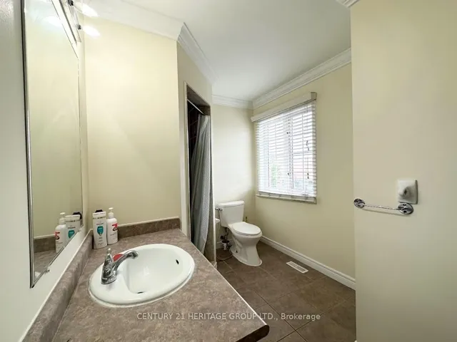 Additional image 27 of 77 Vauxhall Cres