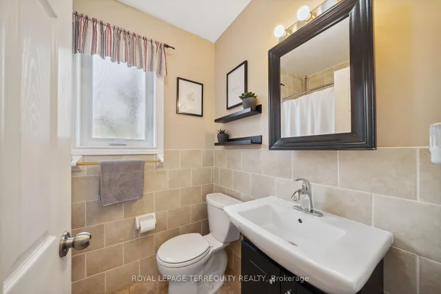 房产图片 29 - 33 Mendip Cres