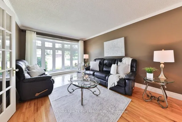 Additional image 3 of 111 Elgin Dr