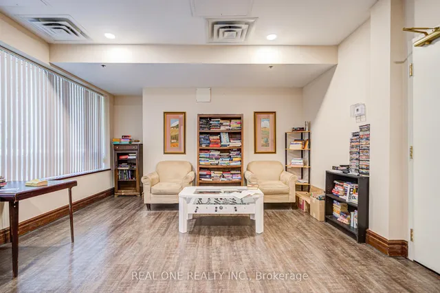 Additional image 33 of 15 Michael Power Pl Unit 1507