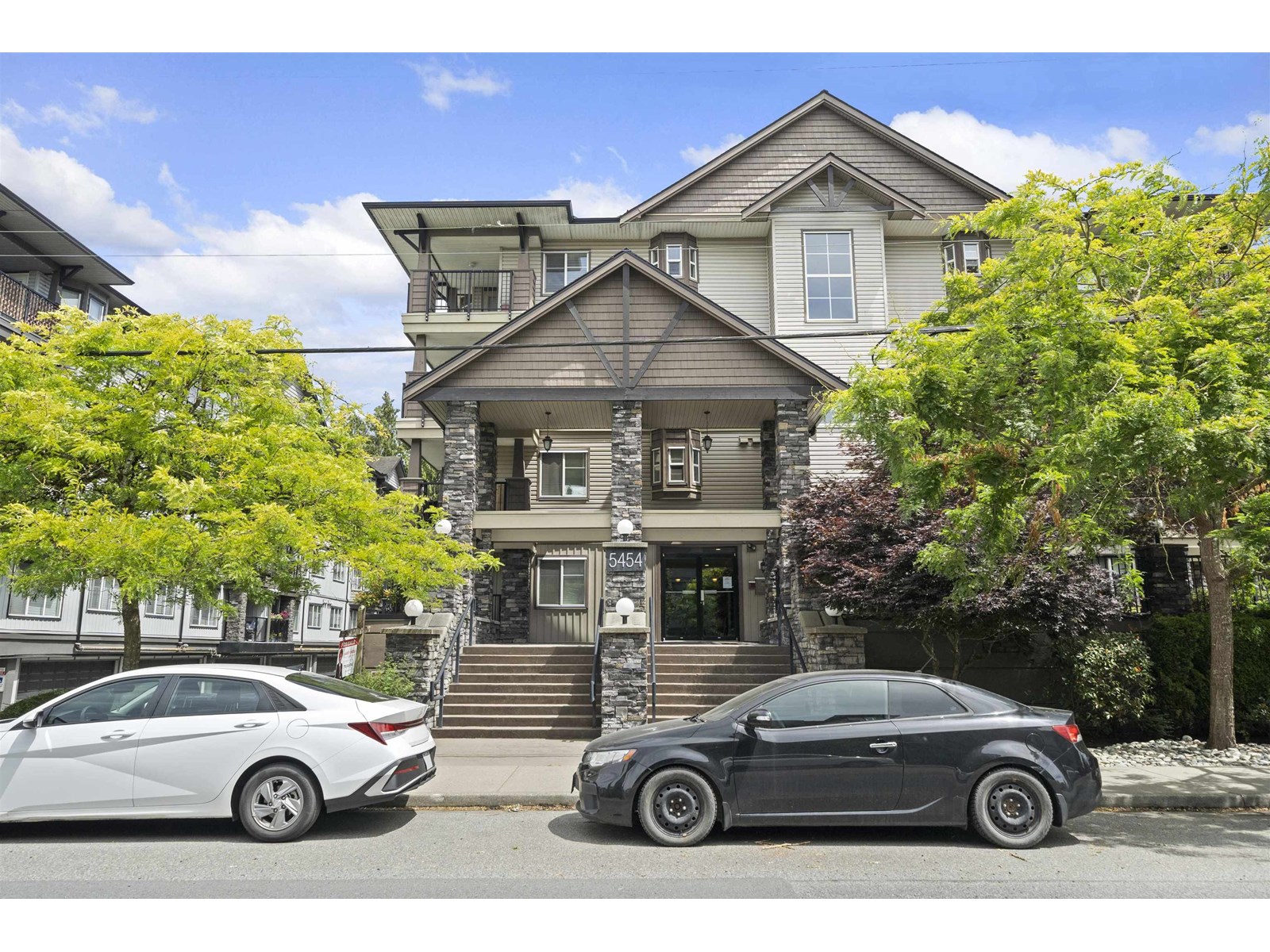 303 5454 198 STREET|Langley, British Columbia V3A1G2