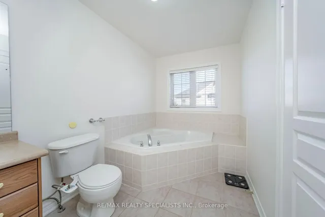 Additional image 25 of 45 Prudhome Dr