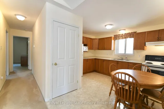 Additional image 10 of 285 Acadia Dr