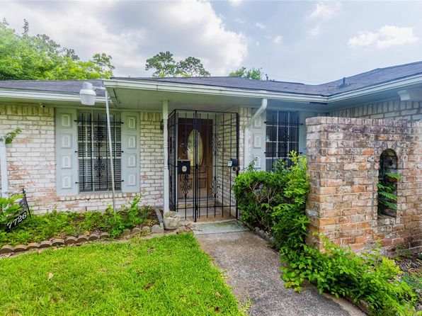 7726 Melanie St, Houston, TX 77016