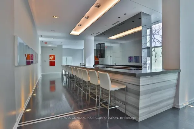 Additional image 20 of 38 Grenville St Unit 1909