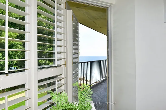 Additional image 19 of 2190 Lakeshore Rd Unit 204