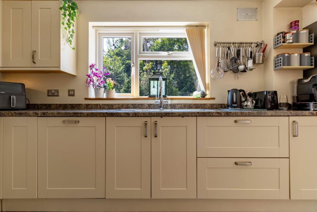 Additional image 24 of Peverell Drive, Birmingham