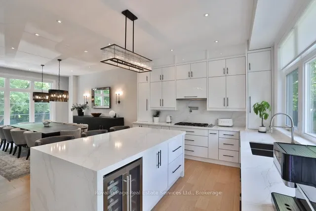 Additional image 18 of 182 Charnwood Dr