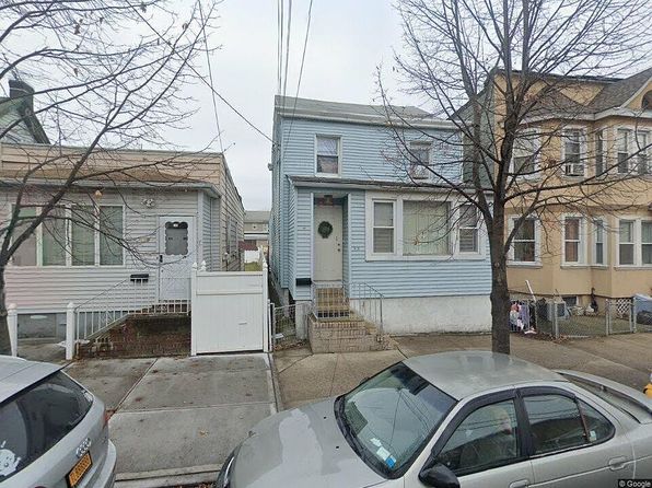 1830 124th St, Flushing, NY 11356