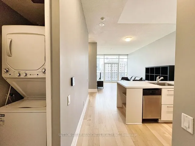 Additional image 9 of 21 Carlton St Unit 1909