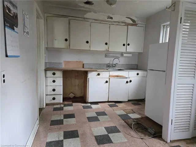 房产图片 3 - 28 安布尔赛德大道