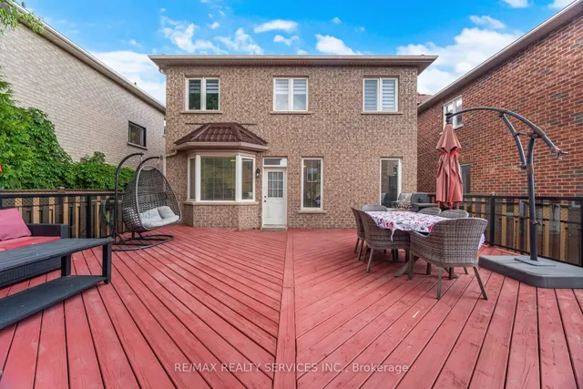 Additional image 46 of 75 Harbourtown Cres