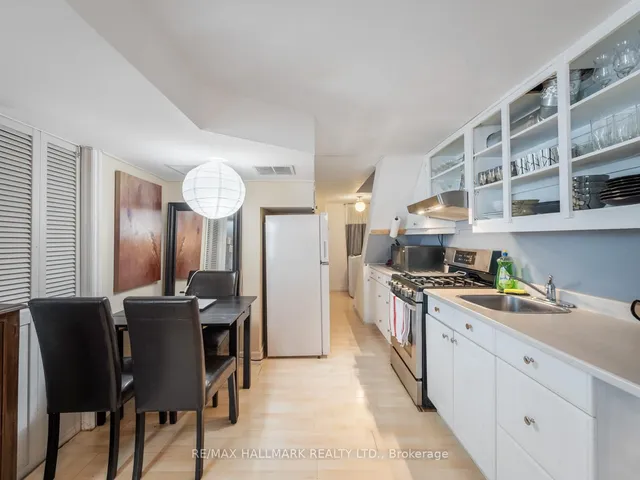 Additional image 39 of 81 Woodycrest Ave