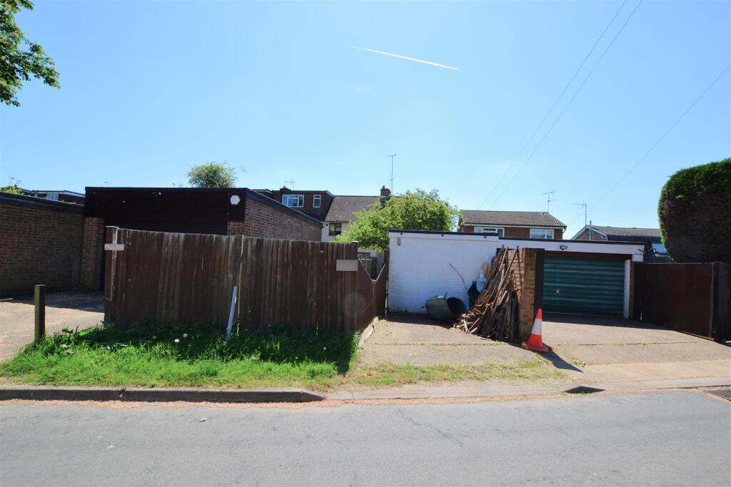 Additional image 28 of Tollgate Road, Colney Heath