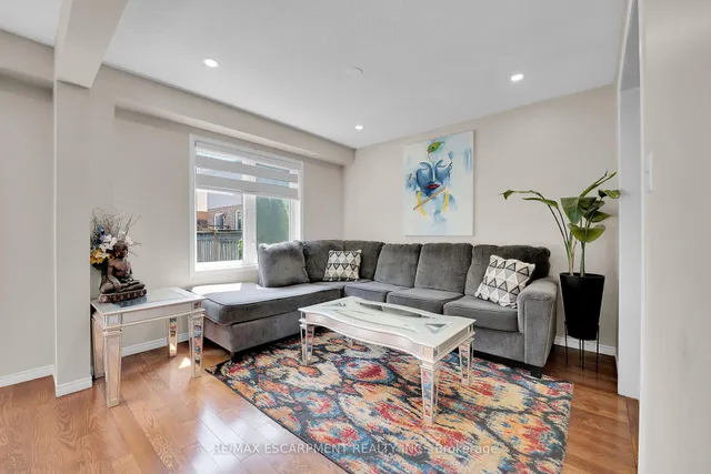 Additional image 15 of 4 SPARTAN Crt