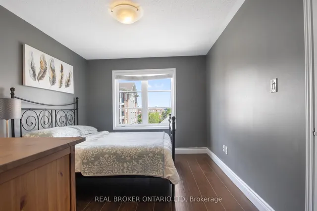 Additional image 20 of 100 Baycliffe Cres