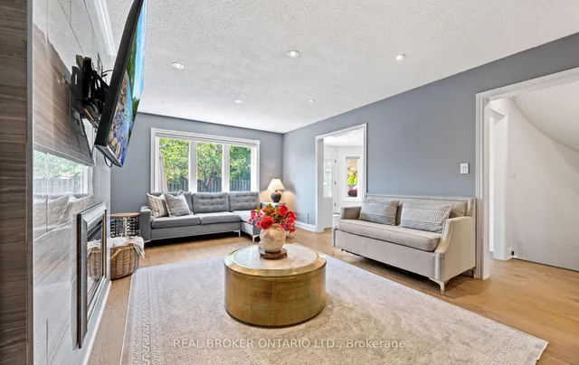 Additional image 16 of 4231 Highgate Cres