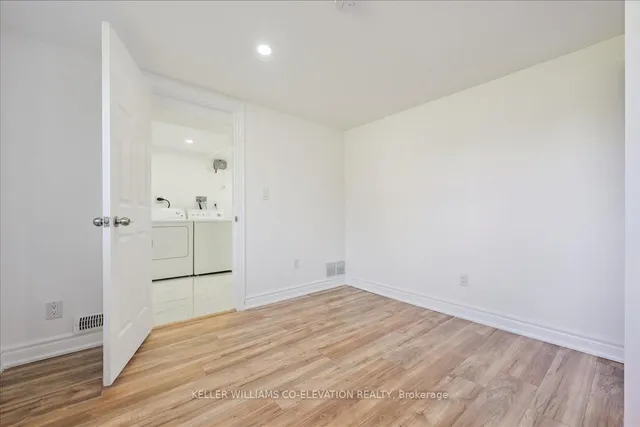 Additional image 44 of 379 Bryant Cres