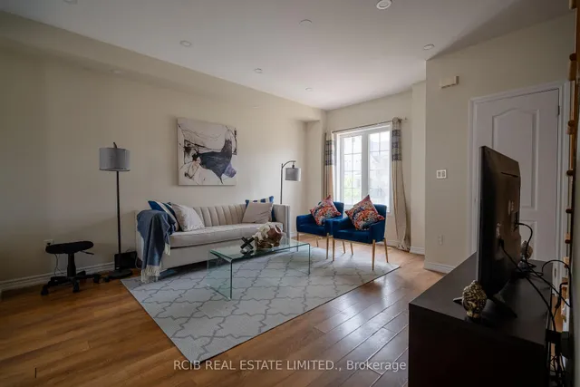 Additional image 6 of 33 Sprucewood Rd