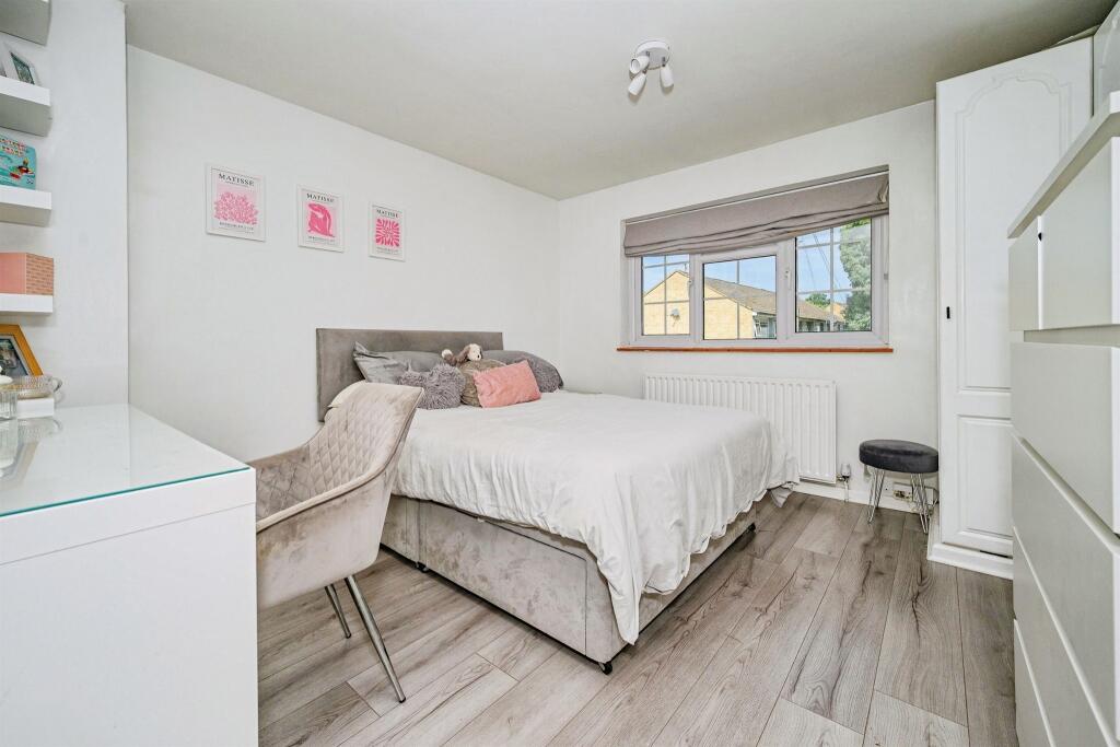 Additional image 10 of Hunters Ride, Bricket Wood, St. Albans