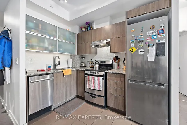 Additional image 5 of 170 Fort York Blvd Unit 1412
