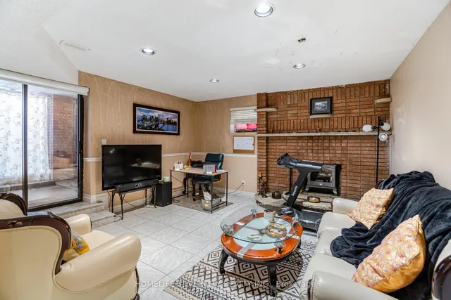 Additional image 35 of 34 Estateview Circ