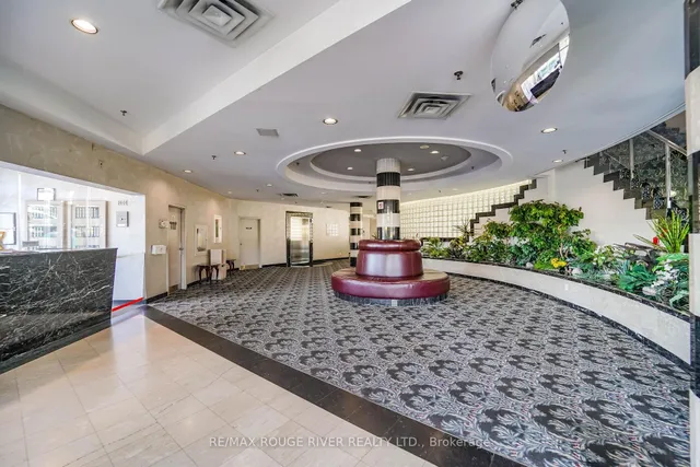 Additional image 4 of 2550 Lawrence Ave Unit 720