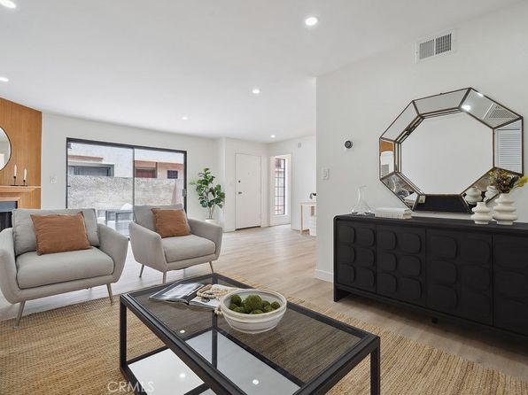 6101 Fulton Ave APT 8, Van Nuys, CA 91401