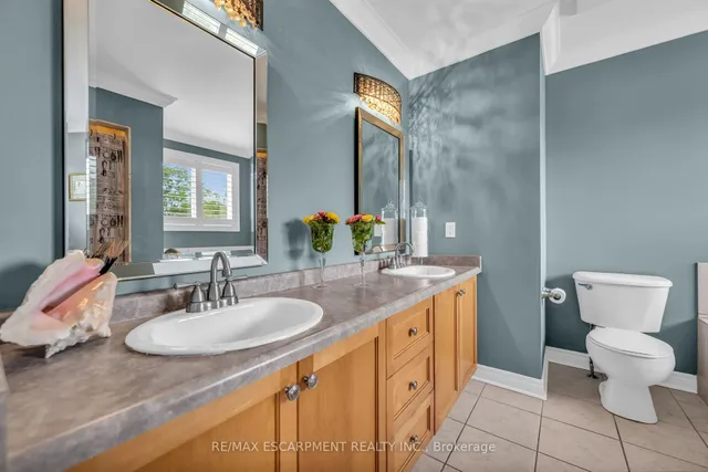 Additional image 28 of 38 Sunbeam Dr