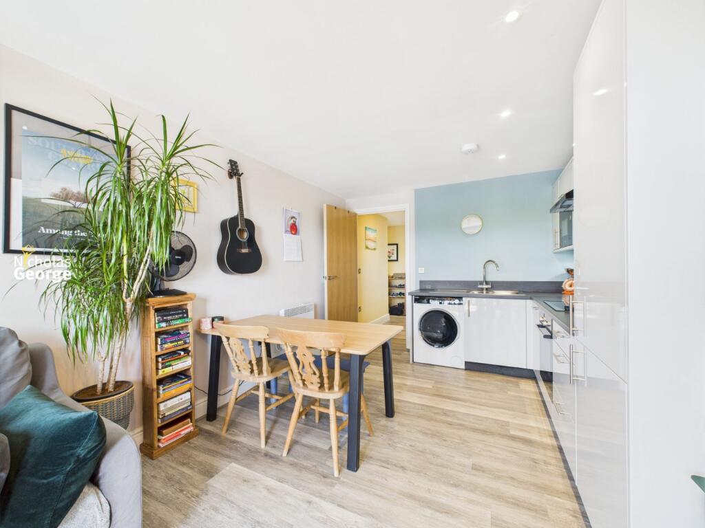 Additional image 6 of The High Street, Kings Heath, Birmingham, B14