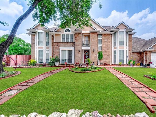 13051 Meadowline Dr, Houston, TX 77082