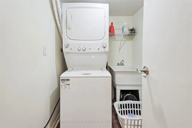 Additional image 37 of 93 Medland Cres