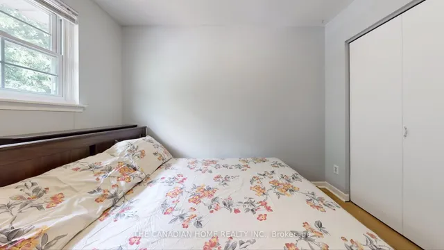 Additional image 26 of 23 Crawford Dr