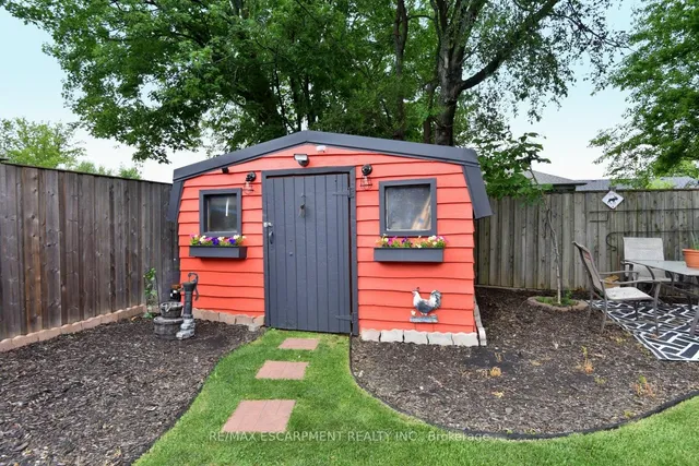 Additional image 38 of 73 Reno Ave